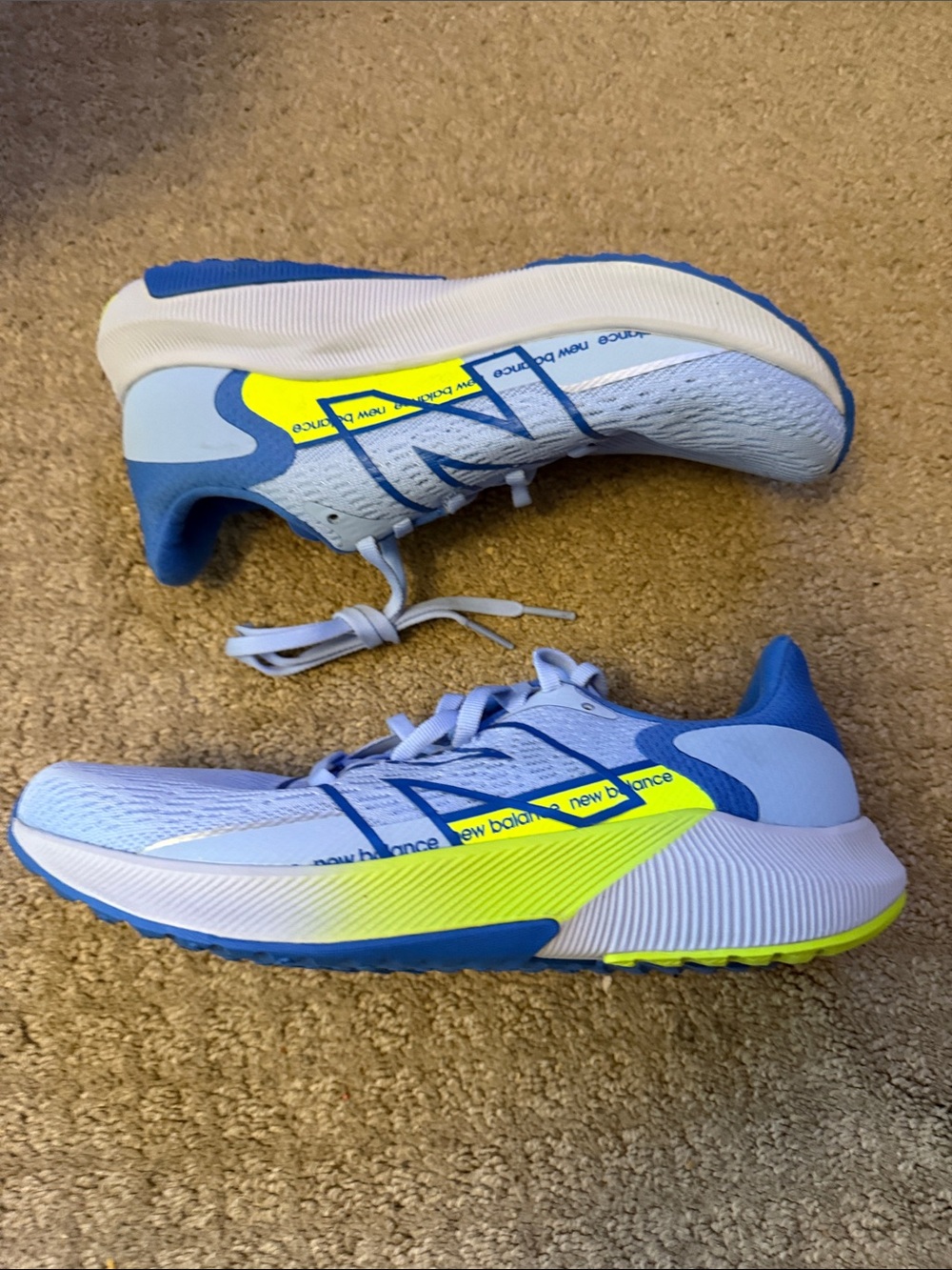 New Balance Women’s size 8' Light Blue & Neon Yellow Sneakers